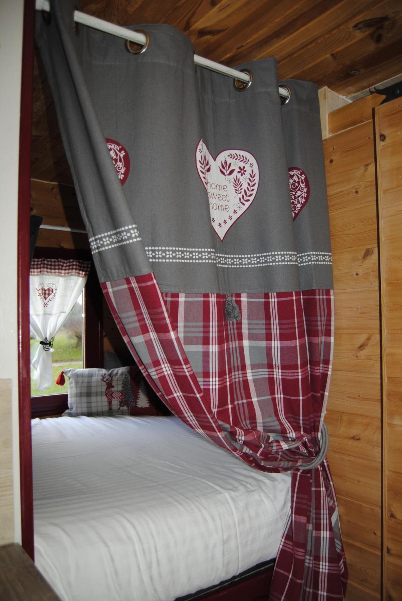 La Roulotte Belle Fleur Hotel Saint-Nabord Kültér fotó